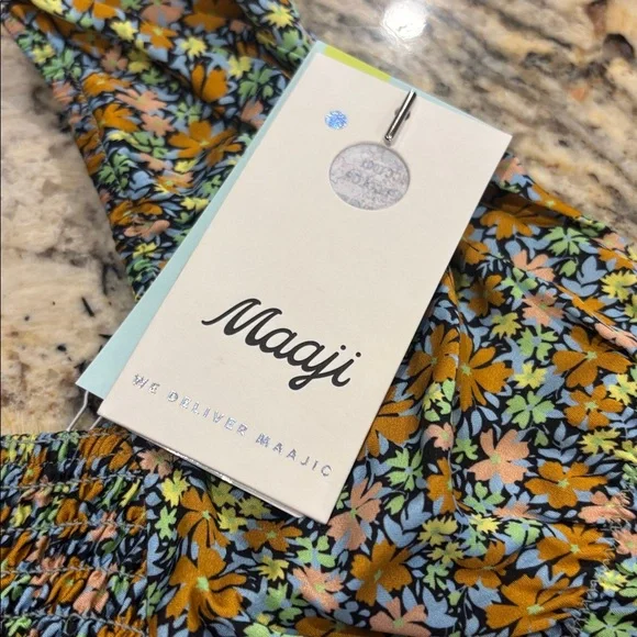 Maaji Blossom Briella Cover-Up Crop Top Ditsy Floral Short Sleeve Ribbon Tie NWT - Picture 6 of 11